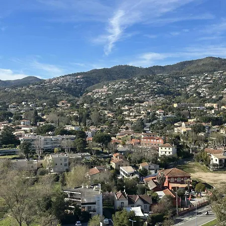 My Resid Cannes Vue Marina Et Vue Montagne דירה *